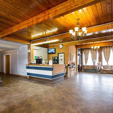 拉格纳酒店 Lanigan 外观 照片
