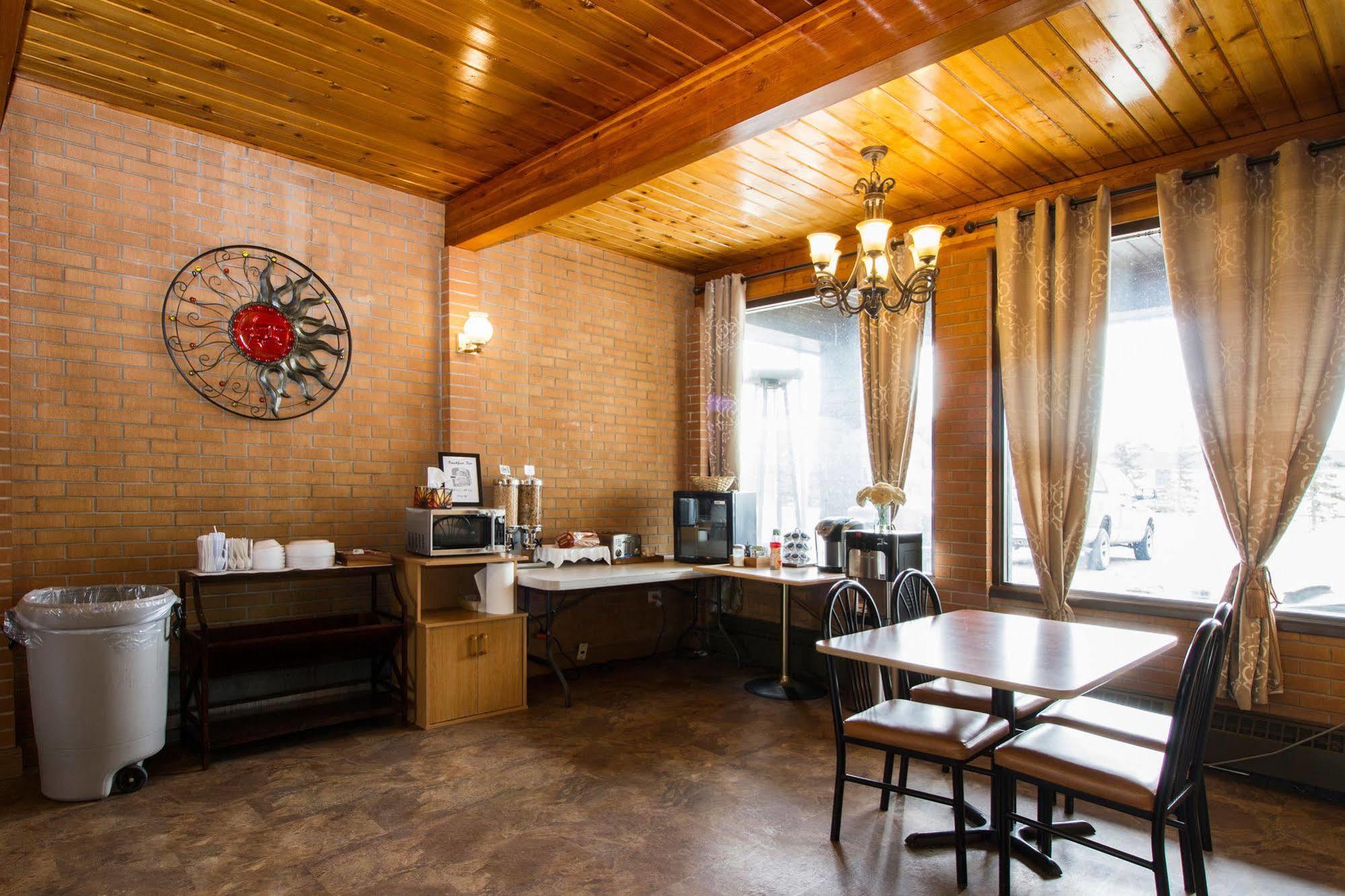 拉格纳酒店 Lanigan 外观 照片